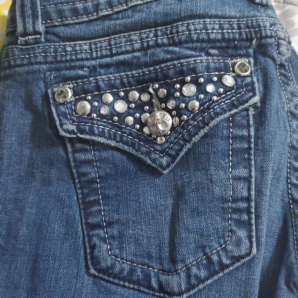 Size 27 miss me jeans